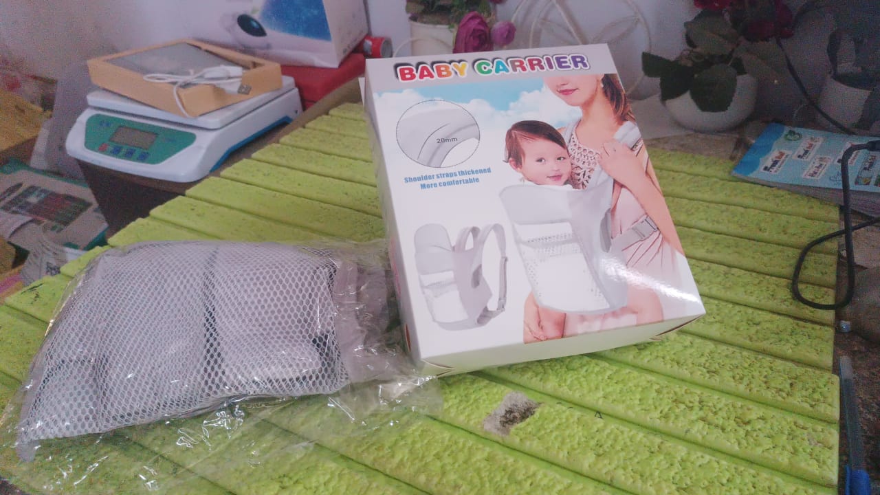 Ergonomic Baby Carrier with Hip Seat Baby Holder Carrier (1 Pc)