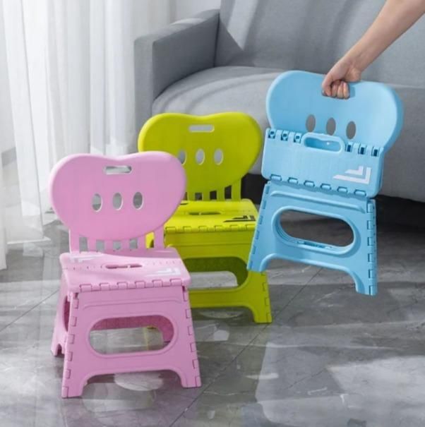 Portable Children’s Writing Chair – Foldable, Lightweight & Space-Saving