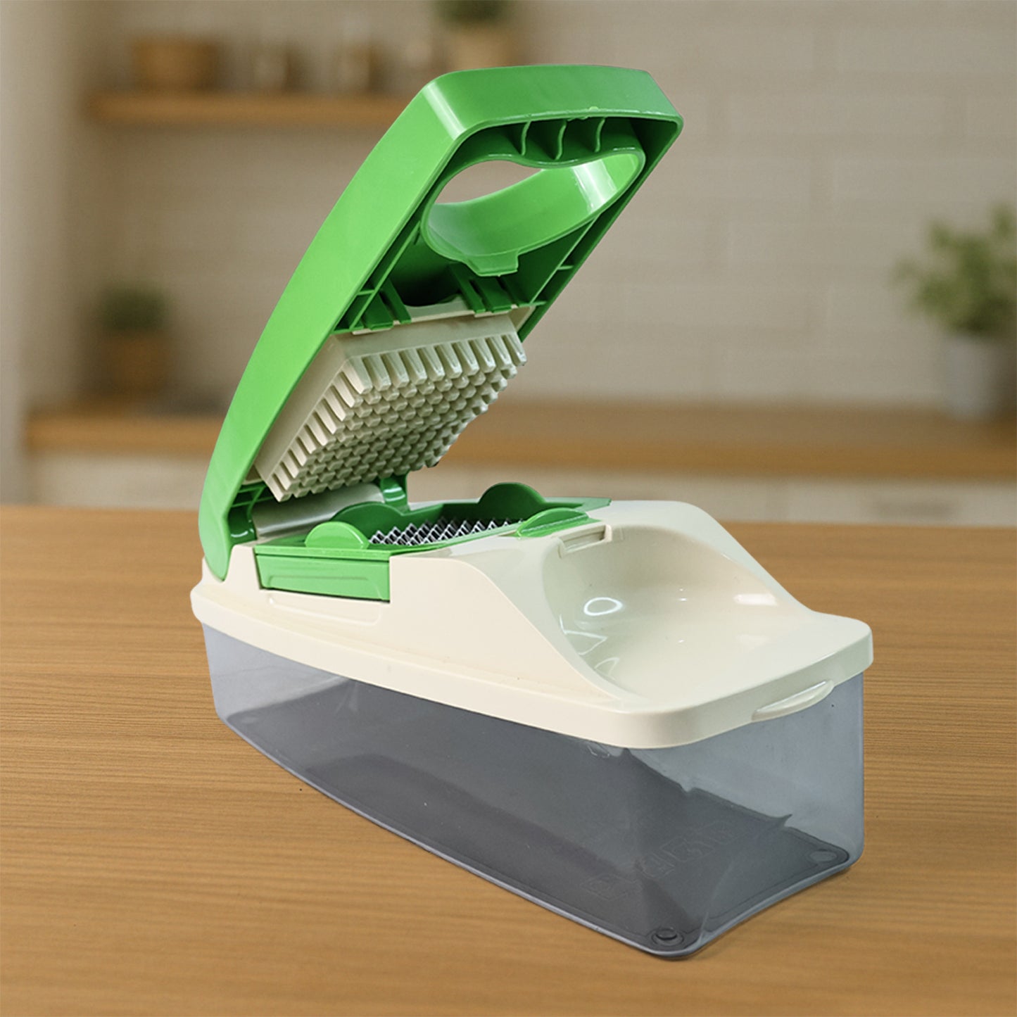 Multipurpose Vegetable & Fruit Chopper with 4 Blades + Unbreakable Container